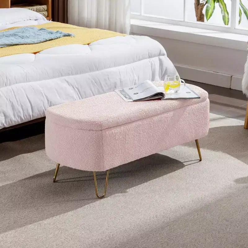 Banc ottoman de rangement moderne avec pieds en métal doré, banc d'entrée en fausse fourrure avec siège rembourré, banc de bout de lit pour le salon