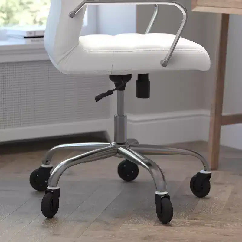 Fauteuil de bureau de direction pivotant Whitney haut dossier avec cadre noir, accoudoirs et roulettes transparentes